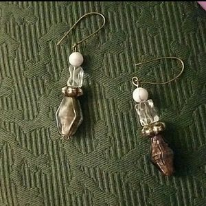 Queen of Diamonds Howlite earrings